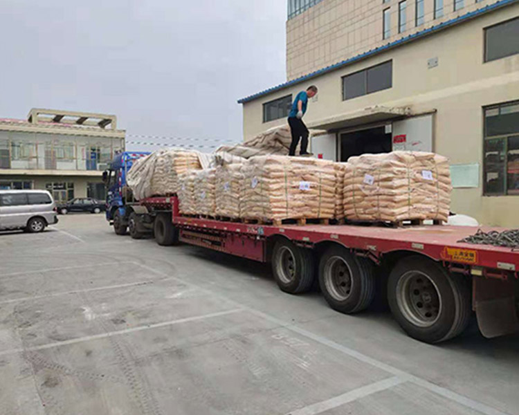 山西鑫晶泰科技有限公司總結山西表面處理高嶺土在塑料橡膠中的應用？